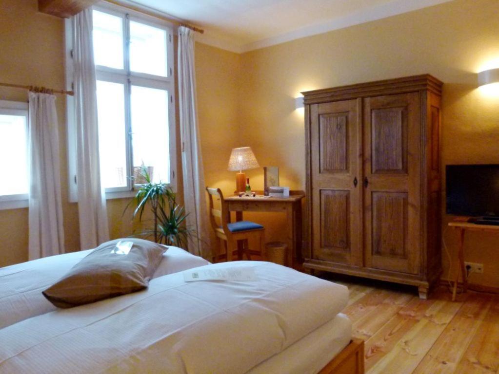 Gutshof Woldzegarten Hotel Bagian luar foto