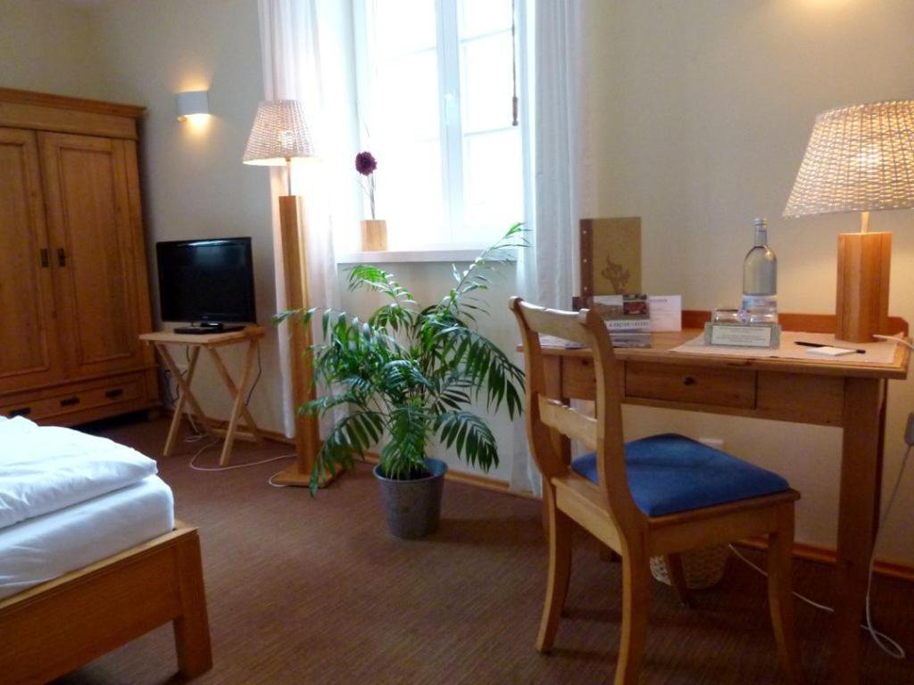 Gutshof Woldzegarten Hotel Bagian luar foto